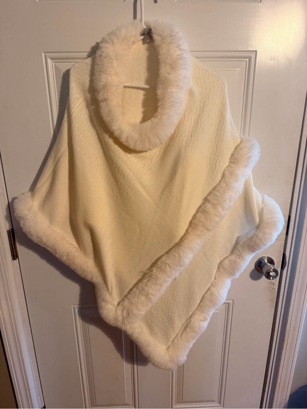 Cream Faux-Fur Trim Poncho Cape by